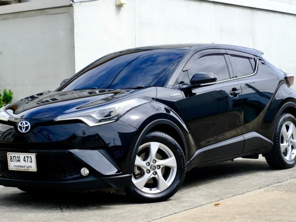 TOYOTA CH-R 1.8 Hybrid HV MID auto รถสวย ตรงปก ไม่ผิดหวัง