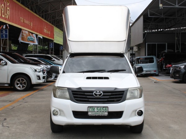 ตอนเดียวแชมป์พร้อมตู้ทึบ 1.80่เมตร จัดได้ท่วม 2012 Toyota Hilux Vigo CHAMP 2.5 J MT สีขาว กะบะตอนเดียวพร้อมทำกิน หลังคาตู้ทึบ 1.80 เมตร