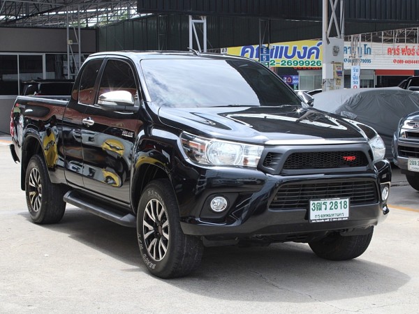 จัดได้5แสนต้นเหลือๆ 2016 Toyota Hilux Revo 2.4 E SMARTCAB Prerunner MT สีดำ เกียร์ธรรมดา 6 Speed