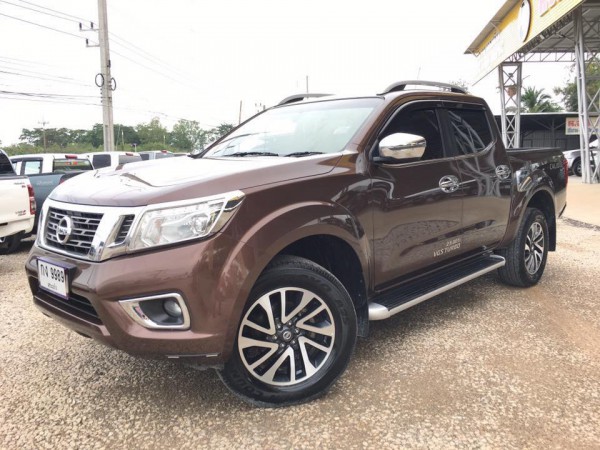 Nissan Navara Double Cab ปี 2014 สีน้ำตาล