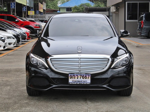 2016 Mercedes-Benz C300 2.1 W205 Blue TEC DIESEL HYBRID Exclusive AT สีดำ สุด Luxury ราคาสุดคุ้ม จากราคาป้ายแดง ราคา 2,840,000 !!!!