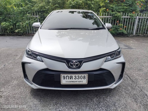 TOYOTA ALTIS 1.6G auto ปี2019 รถมือเดียว ฟรีดาวน์