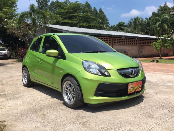 Honda Brio ปี 2012 สีเขียว