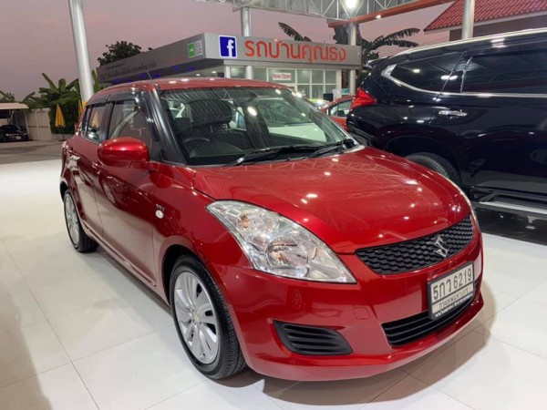 Suzuki Swift ปี 2016 สีแดง