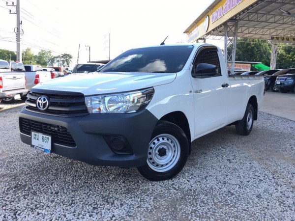 Toyota Hilux Revo ตอนเดียว ปี 2018 สีขาว