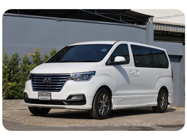 2018 HYUNDAI GRAND STAREX 2.5 PREMIUM auto