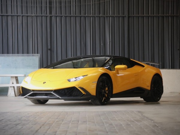 2015 Lamborghini Huracan EVO สีเหลือง