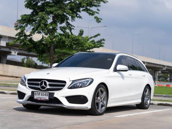 2015 Mercedes-Benz C-Class W205 C300 สีขาว