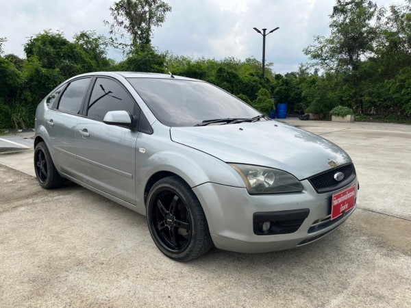 2006 Ford Focus สีเทา