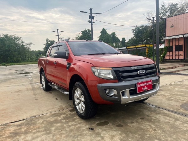 2012 Ford Ranger 4 ประตู สีแดง