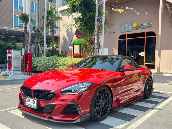 2020 BMW Z4 G29 สีแดง