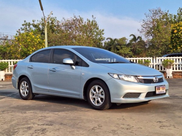 2013 Honda Civic FB สีเทา