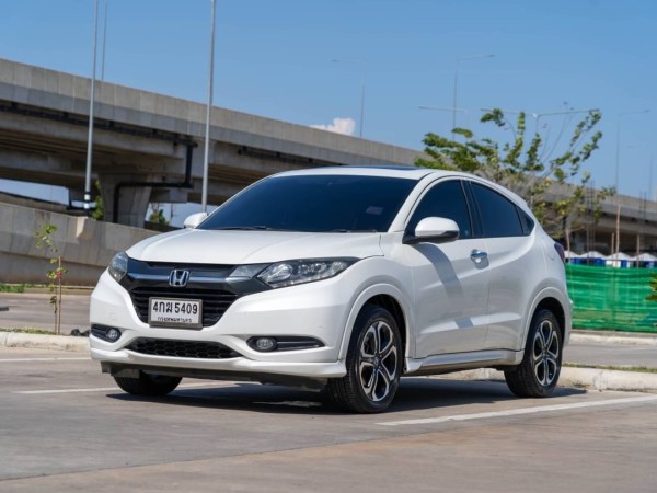 2015 Honda HR-V สีขาว