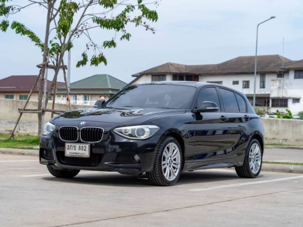 2014 BMW 116i สีดำ