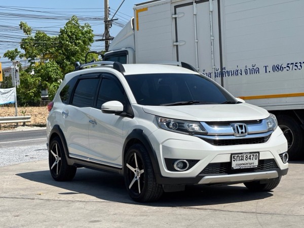 2016 Honda BR-V สีขาว