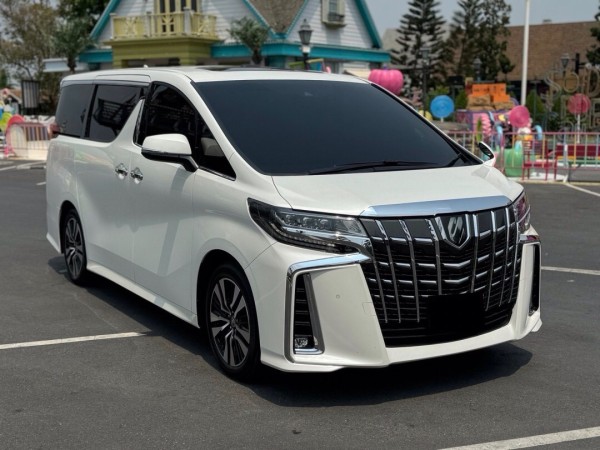 2021 Toyota Alphard สีขาว