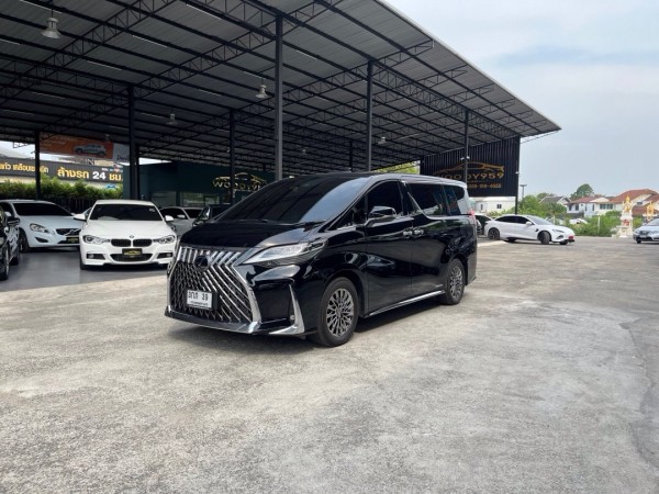 2020 Lexus LM300h Executive 4 Seats สีดำ