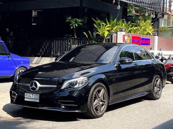 2019 Mercedes-Benz C-Class C 350 e AMG สีดำ