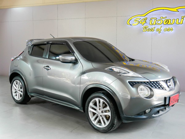 NISSAN JUKE 1.6 V MINOR CHANGE AT ปี2017 สีเงิน 2017