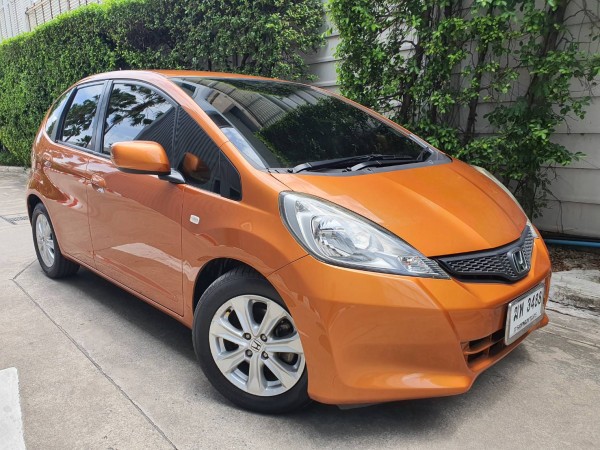 Honda Jazz 1.5V(AS) ปี 2012 สีส้ม มือ1 ไมล์น้อย