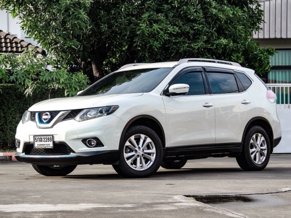 2016 Nissan X-trail สีขาว