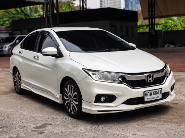 2017 Honda City สีขาว