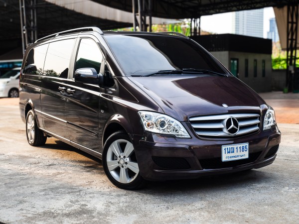 2012 Mercedes-Benz VIANO สีน้ำตาล