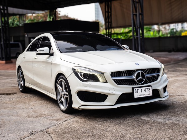 2018 Mercedes-Benz CLA-Class CLA-CLass CLA250 สีขาว
