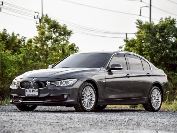 BMW #320i 2.0 Luxury [F30] AT 2015