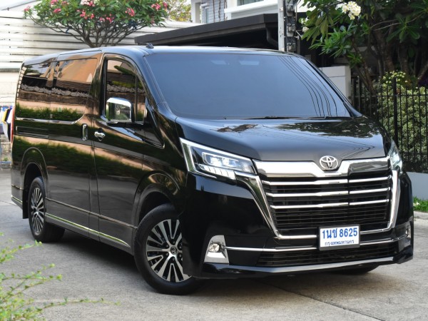 TOYOTA #MAJESTY 2.8 Standard 6AT ปี2020 สีดำ ออโต้ ดีเซล ไมล์ 7x,xxx km