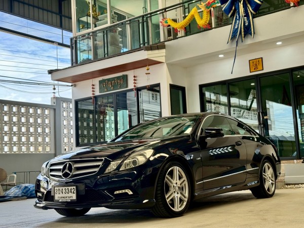 #Benz #E200#CGI #Coupe #2011