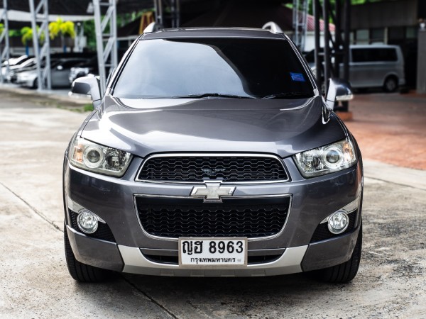 2012 Chevrolet Captiva สีเทา