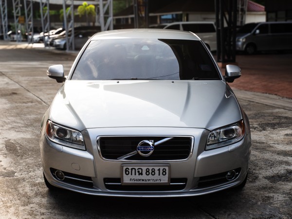 2011 Volvo S80 สีเงิน
