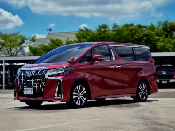2020 Toyota Alphard สีแดง