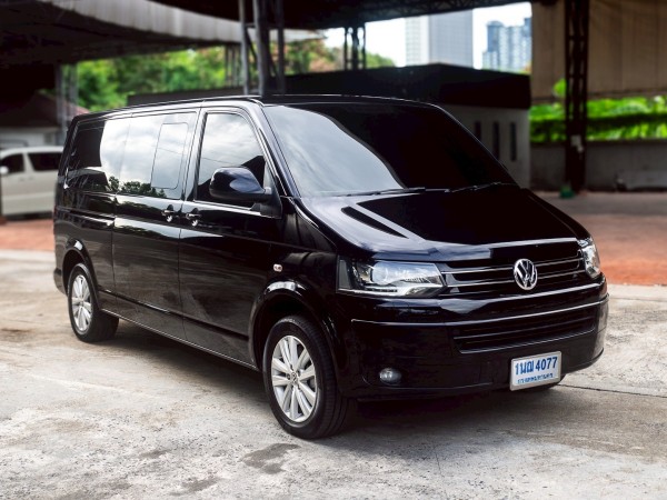 2014 Volkswagen Transporter (Caravelle) Caravelle สีดำ