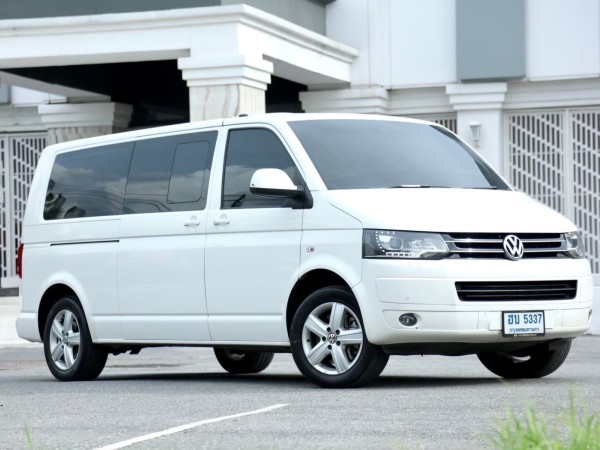 2013 Volkswagen Transporter (Caravelle) Caravelle สีขาว