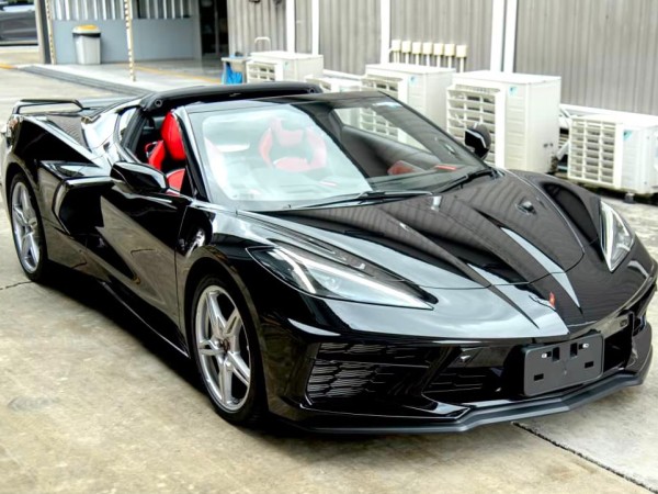 2024 Chevrolet Corvette สีดำ