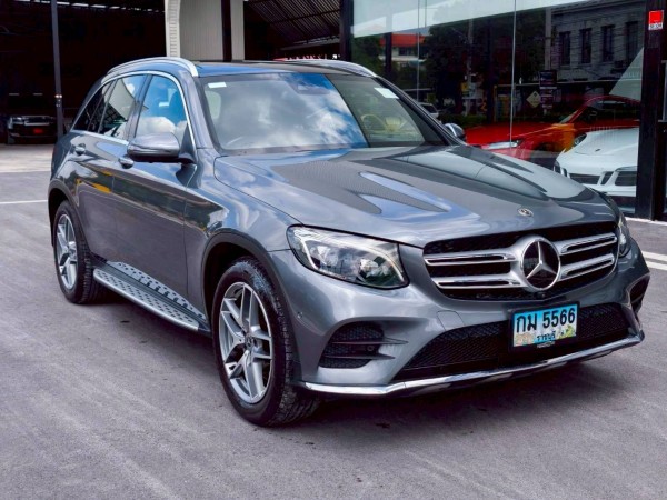 2021 Mercedes-Benz GLC-Class GLC 250 d สีเทา