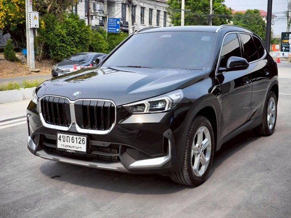2023 BMW X1 U11 สีดำ