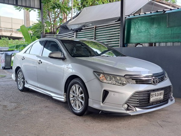 TOYOTA CAMRY 2.0G ปี2016 ไมล์น้อย85,000 KM.มือเดียว ประวัติดีเข้าTOYOTAตลอด