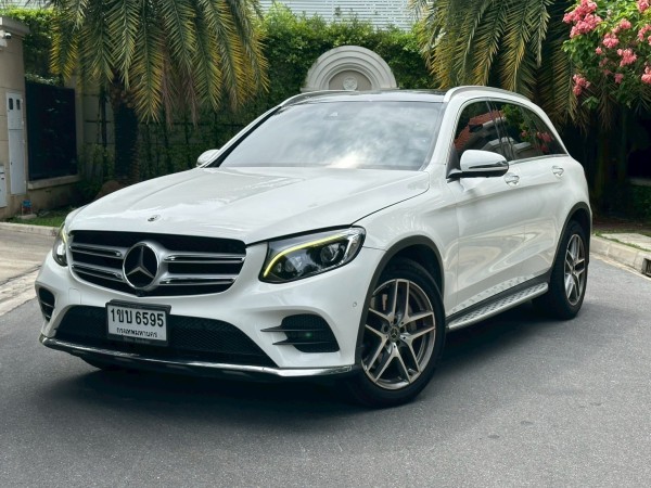 2019 Mercedes-Benz GLC-Class GLC 250 d สีขาว