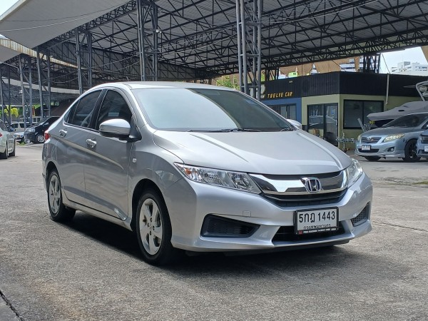 2016 Honda City สีเงิน