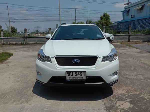 Subaru XV ปี 2015 สีขาว