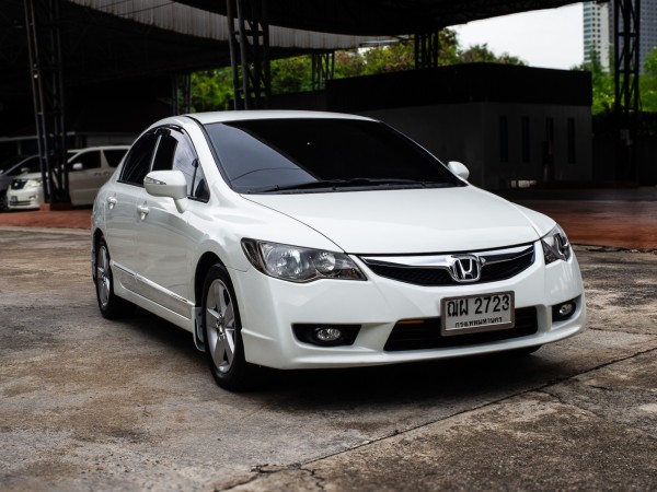 2009 Honda Civic FD สีขาว