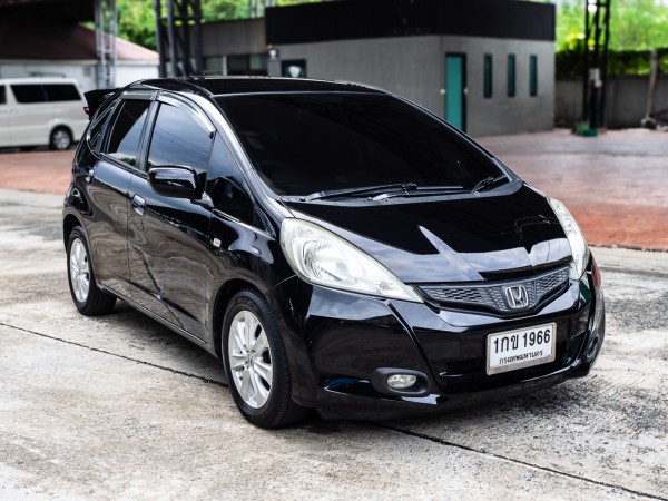 2012 Honda Jazz GE สีดำ