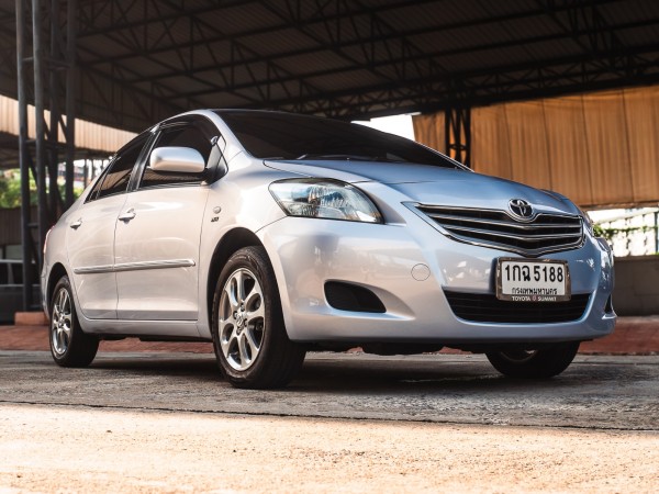 2012 Toyota Vios สีเทา