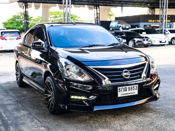 2017 Nissan Almera สีดำ