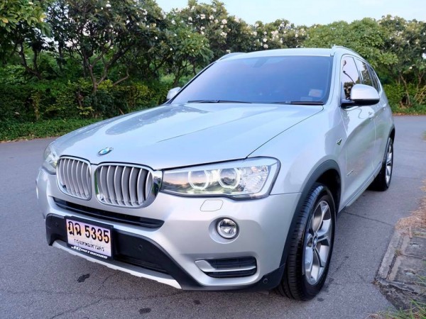 BMW X3 F25 ปี 2016 สีเงิน