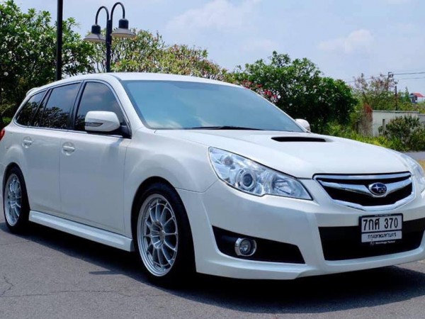Subaru Legacy Gen5 ปี 2011 สีขาว