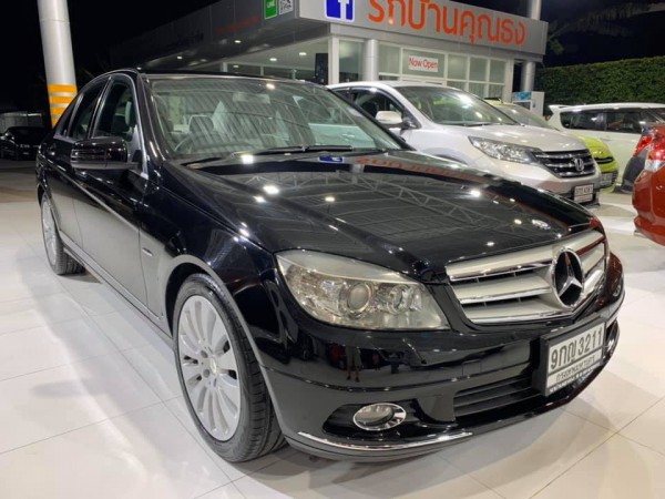 Mercedes-Benz C-Class W204 C200 ปี 2010 สีดำ